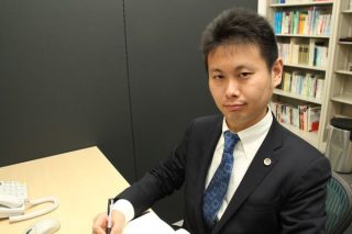 弁護士木村哲也